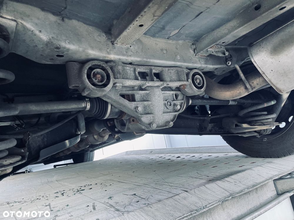 Mercedes-Benz Vito - 19