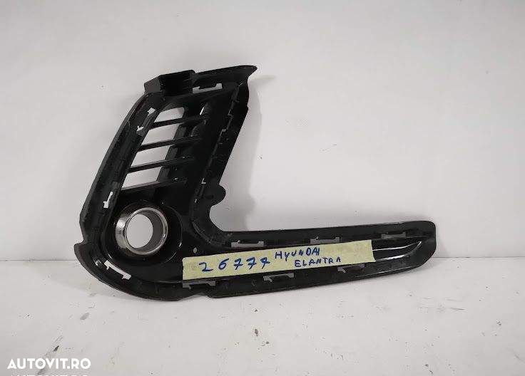Grila Proiector Dreapta originala Hyundai Elantra AD 2015 2016 2017 20 - 1