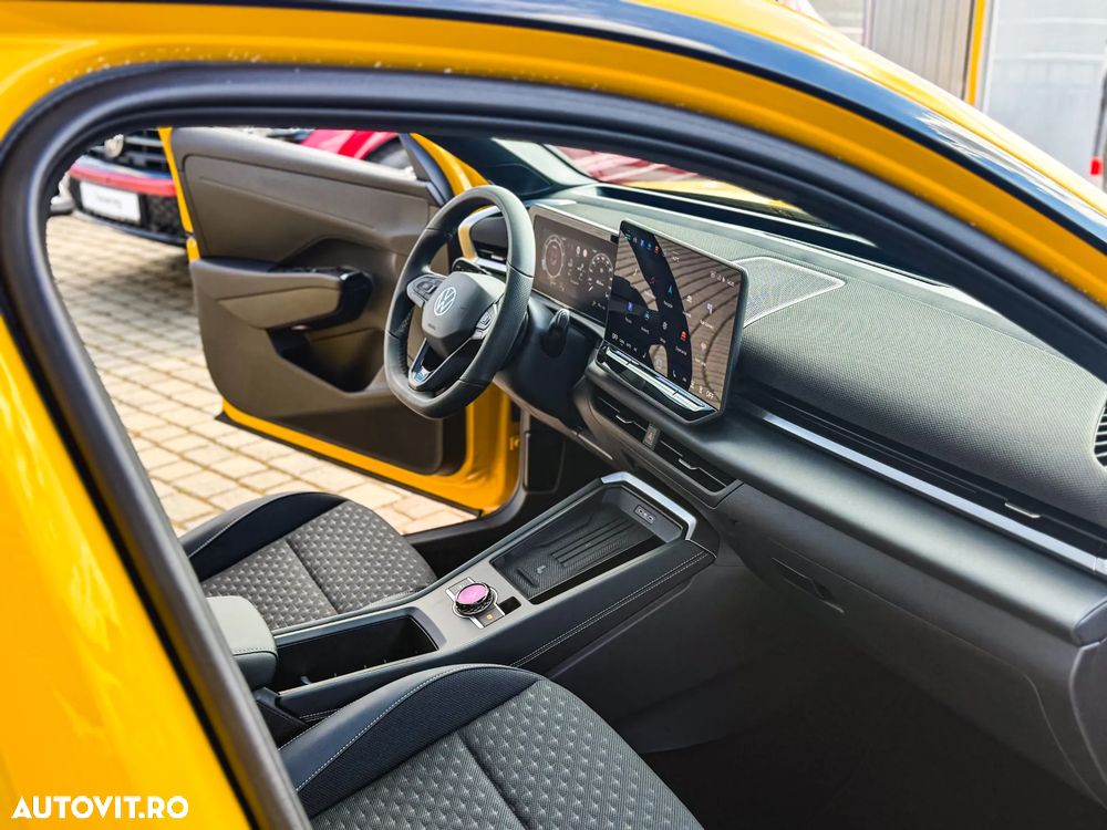 Volkswagen T-Roc 1.5 eTSI 150 CP DSG MHEV R-Line - 18