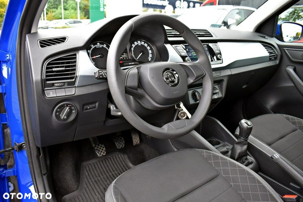 Skoda Fabia 1.0 TSI Ambition - 10