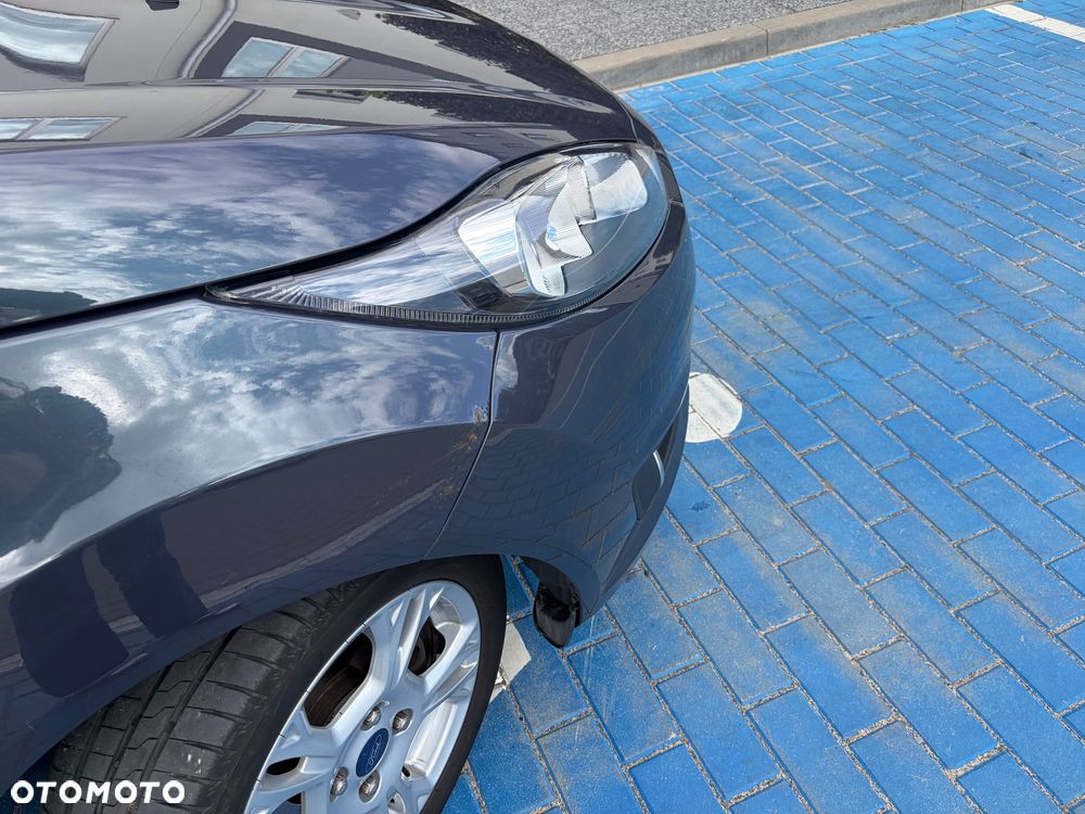 Ford Fiesta 1.4 Titanium EU5 - 13