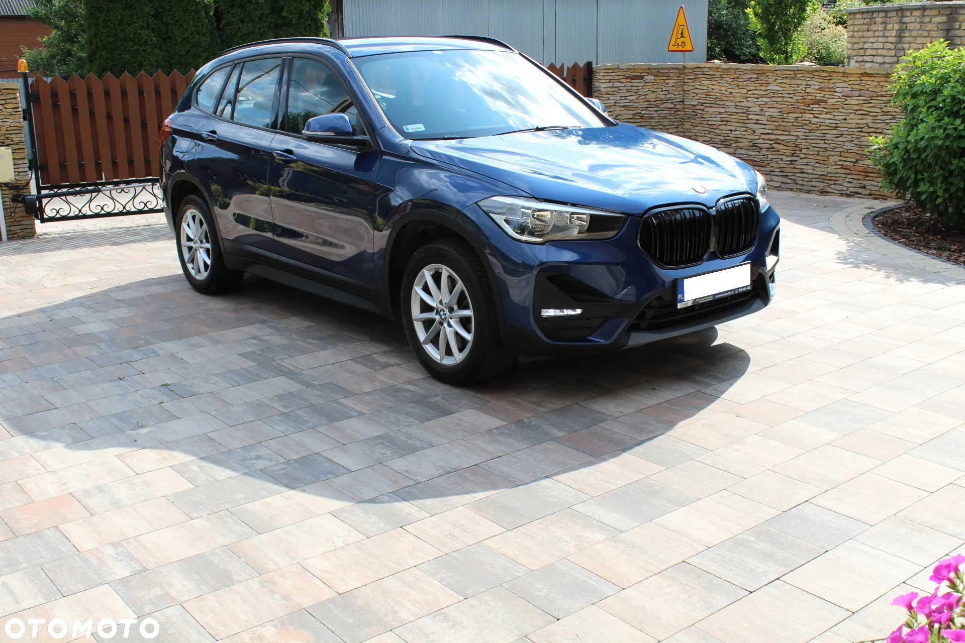 BMW X1 xDrive20i Advantage sport - 4