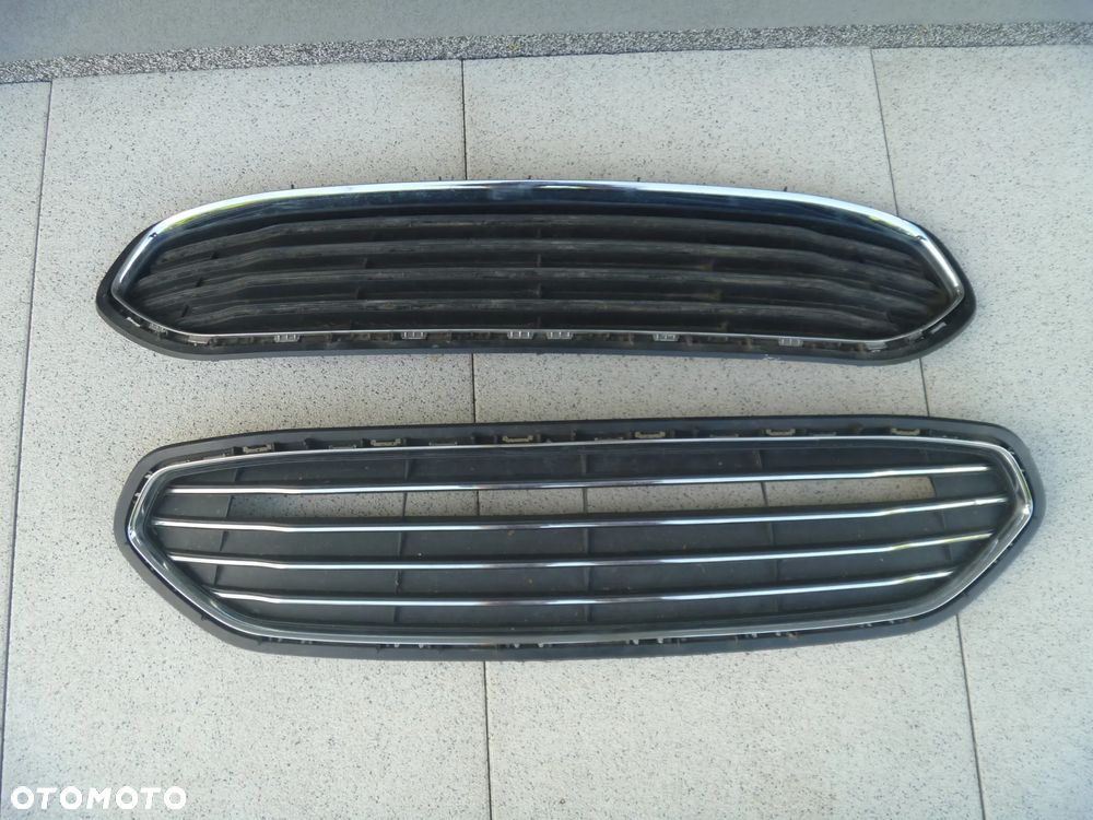 FORD KA PLUS KA+ GRILL ATRAPA ZDERZAKA E4B5-17B968-EB - 1