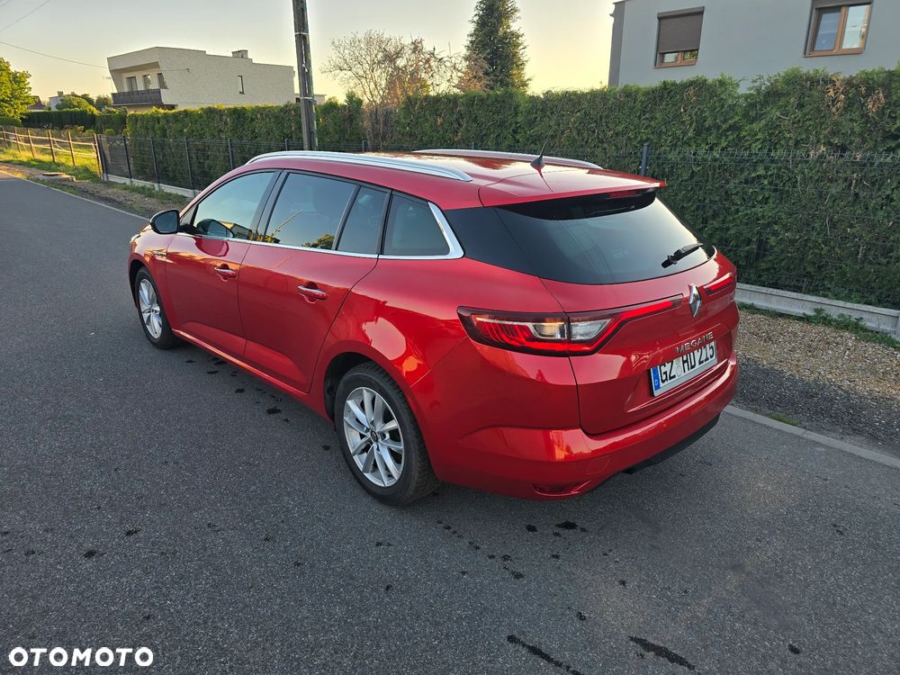 Renault Megane TCe 140 GPF LIMITED - 4