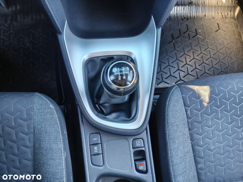 Toyota Yaris 1.5 Active - 18