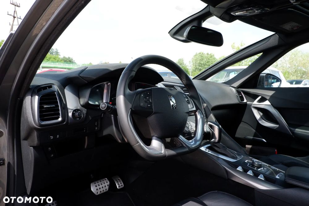 Citroën DS5 HDi 165 SportChic - 24