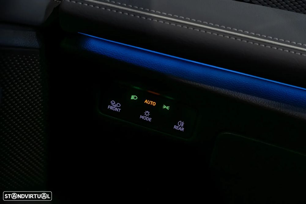 VW Passat Variant 2.0 TDi Business DSG - 9