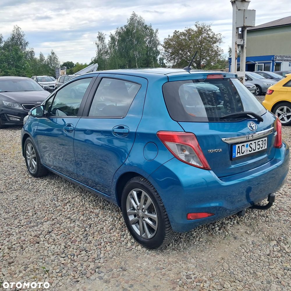 Toyota Yaris 1.33 VVT-i Comfort - 4