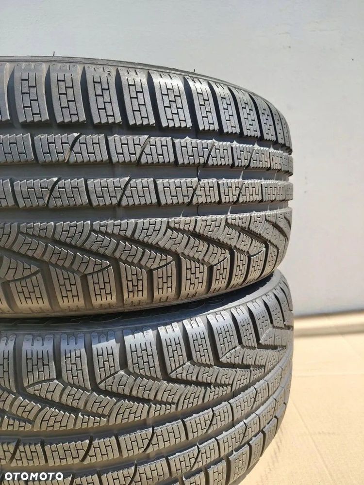OPONY 245/35/20 245/35R20 91V PIRELLI SOTTOZERO WINTER 240 SERIE II - 2