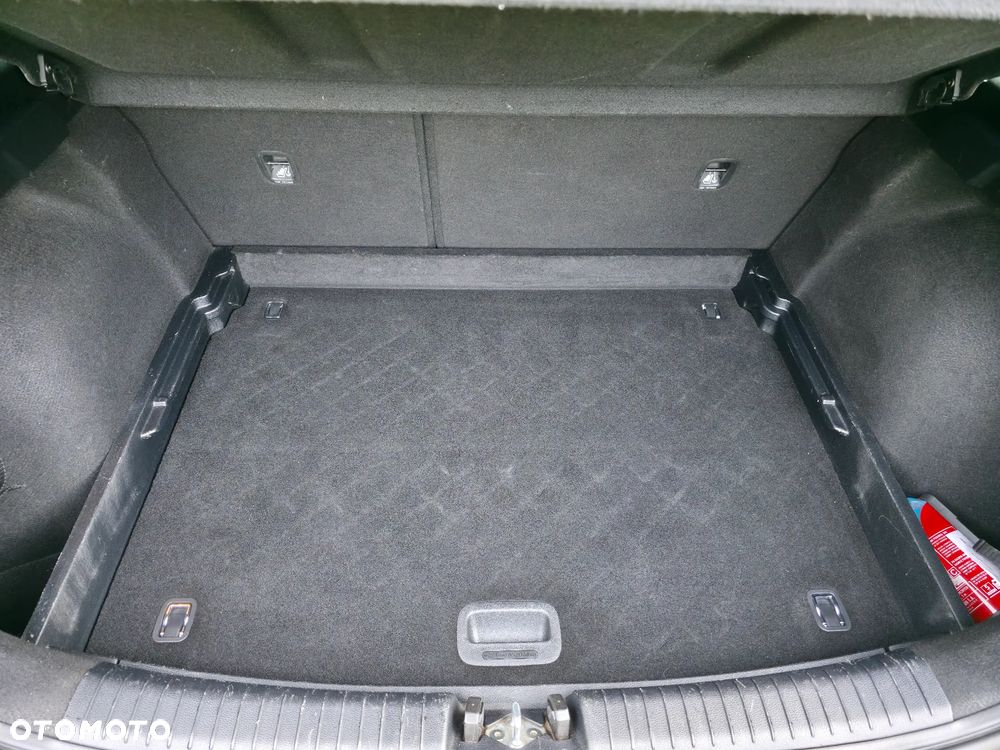 Kia Ceed 1.4 T-GDI L - 17