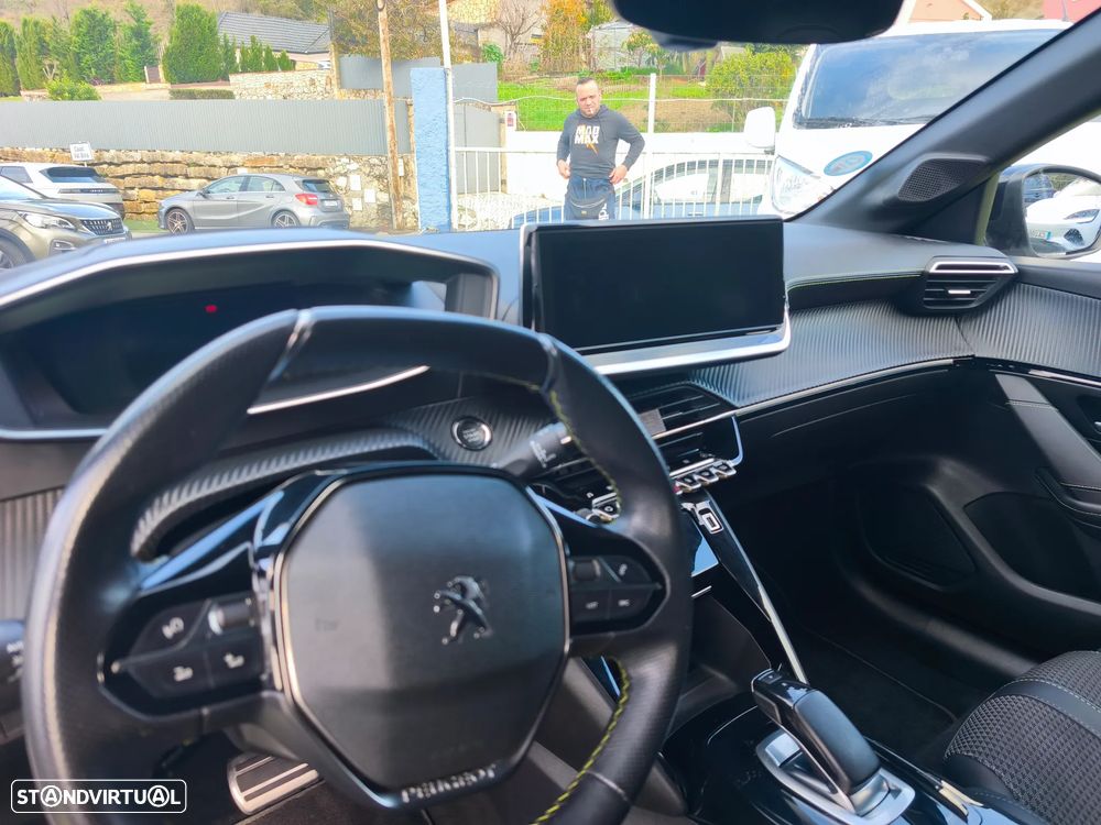 Peugeot e-208 GT - 7
