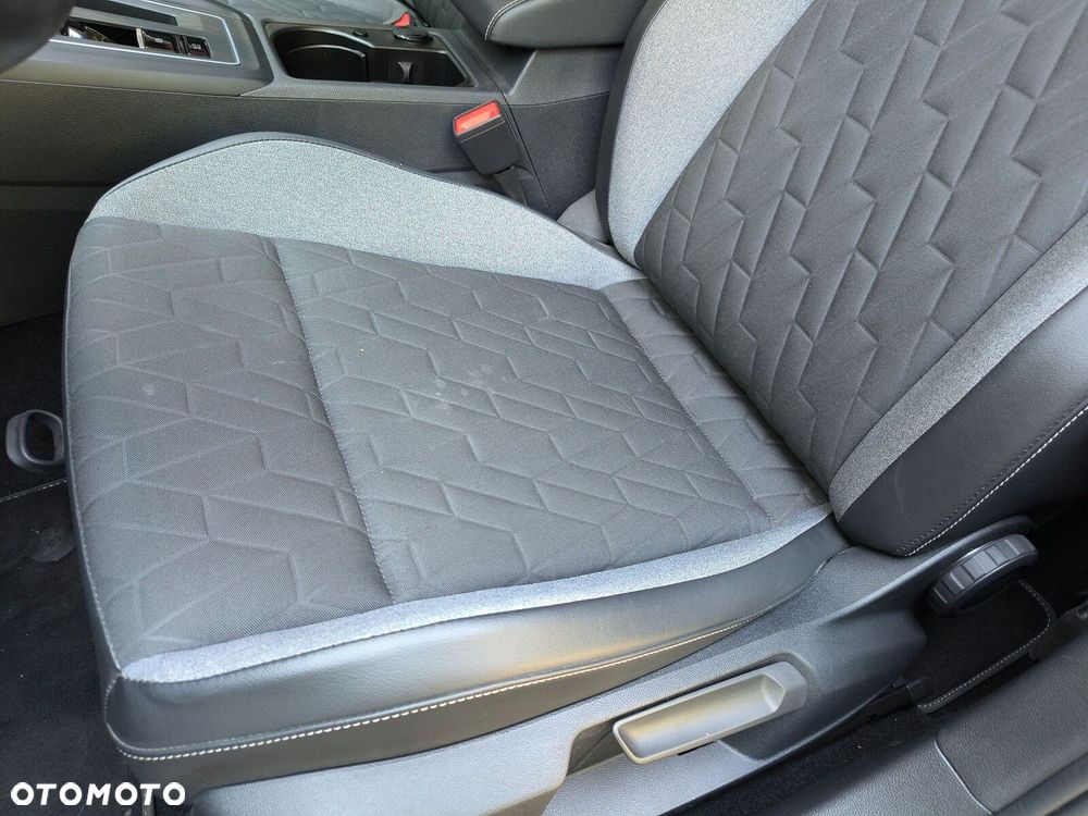 Volkswagen Golf 2.0 TDI Life DSG - 16