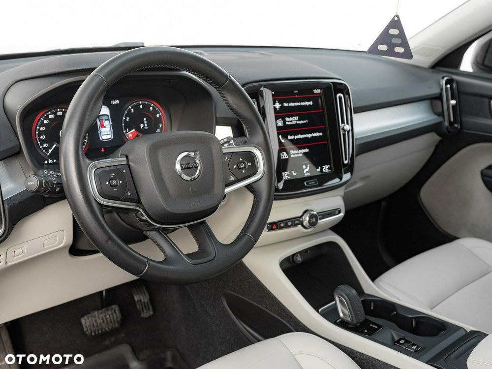 Volvo XC 40 - 7