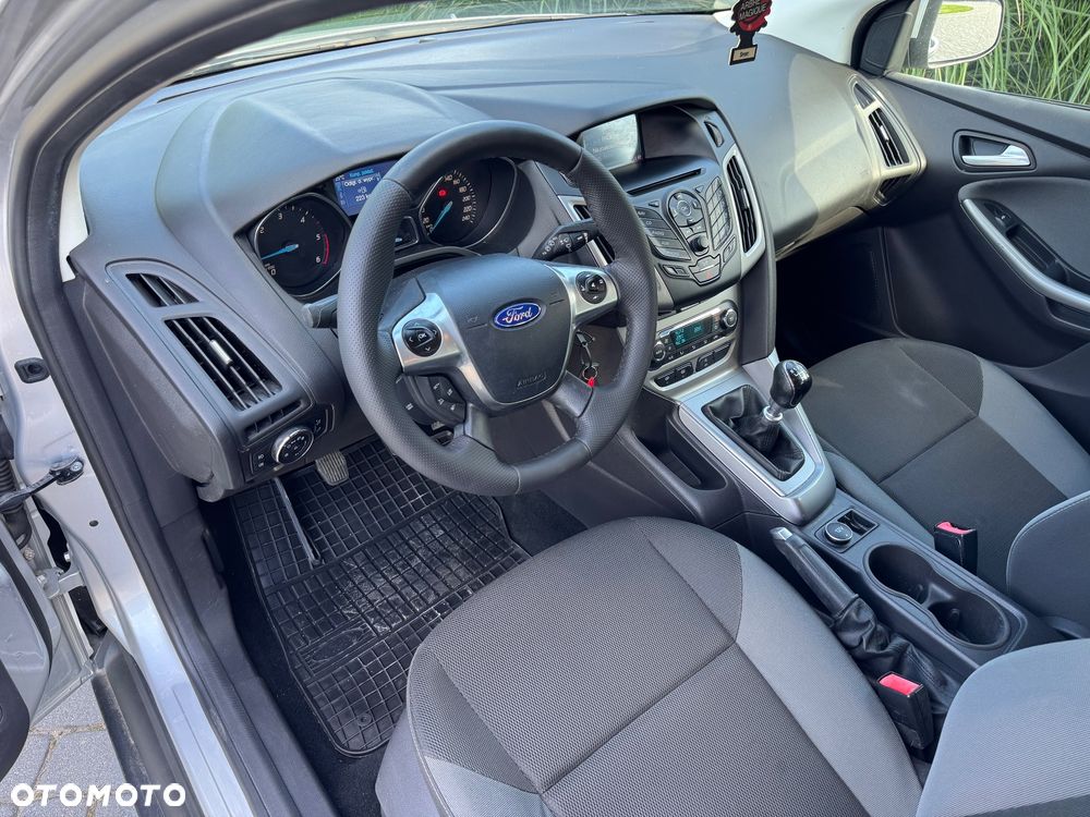 Ford Focus - 17