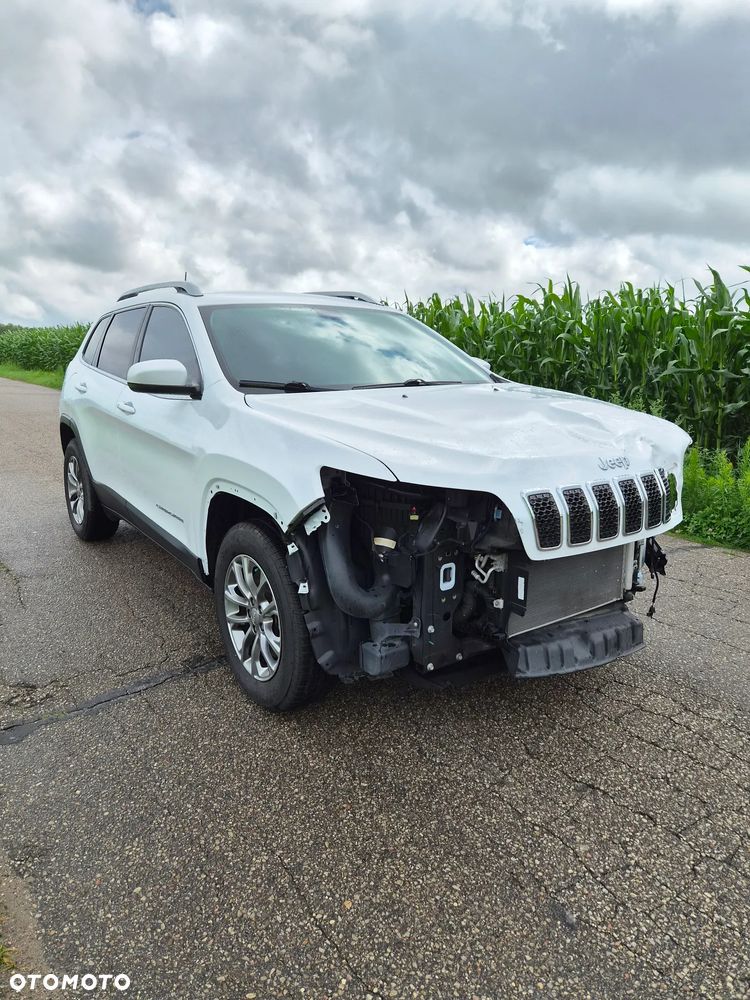 Jeep Cherokee - 3