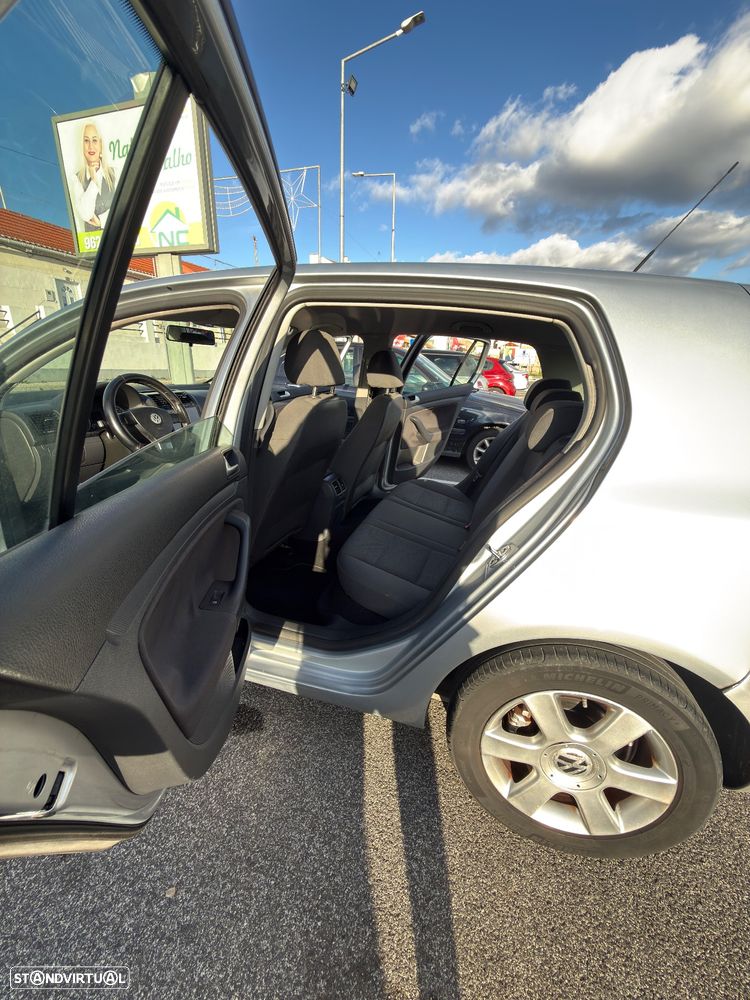 VW Golf 1.9 TDi Confortline - 12