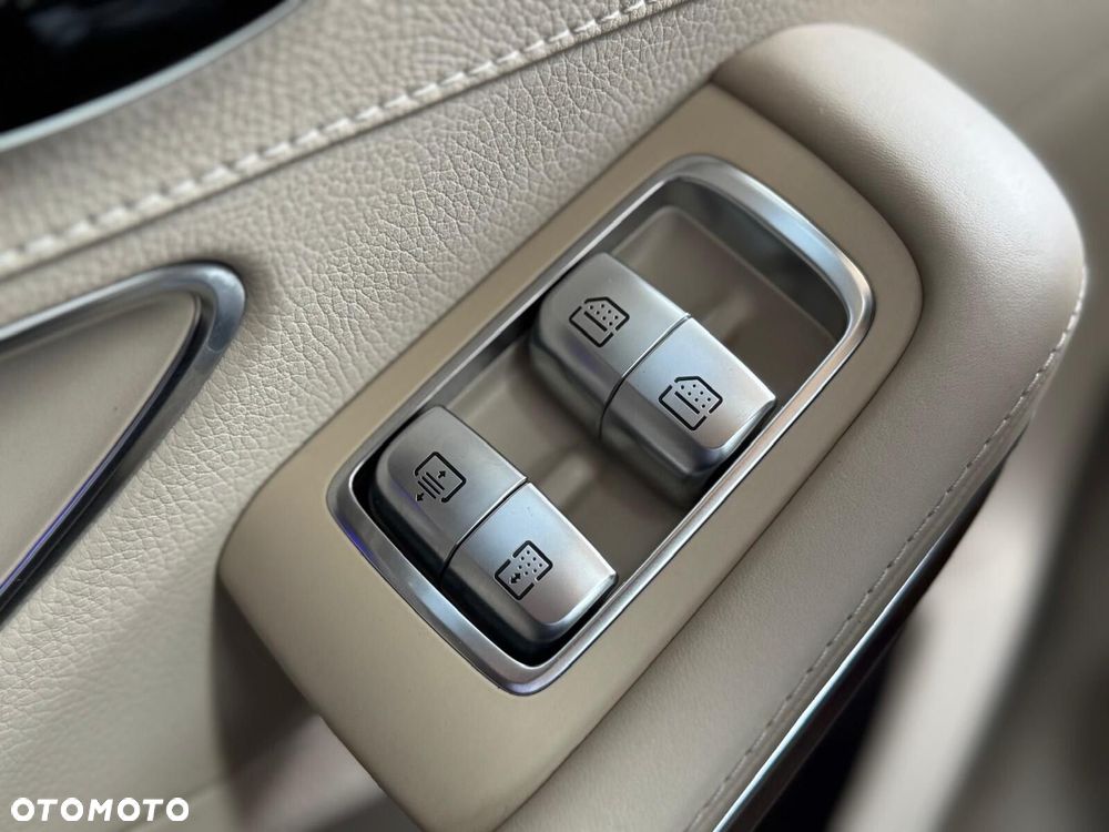 Mercedes-Benz Klasa S 350 (BlueTEC) d 4-Matic L 7G-TRONIC - 37