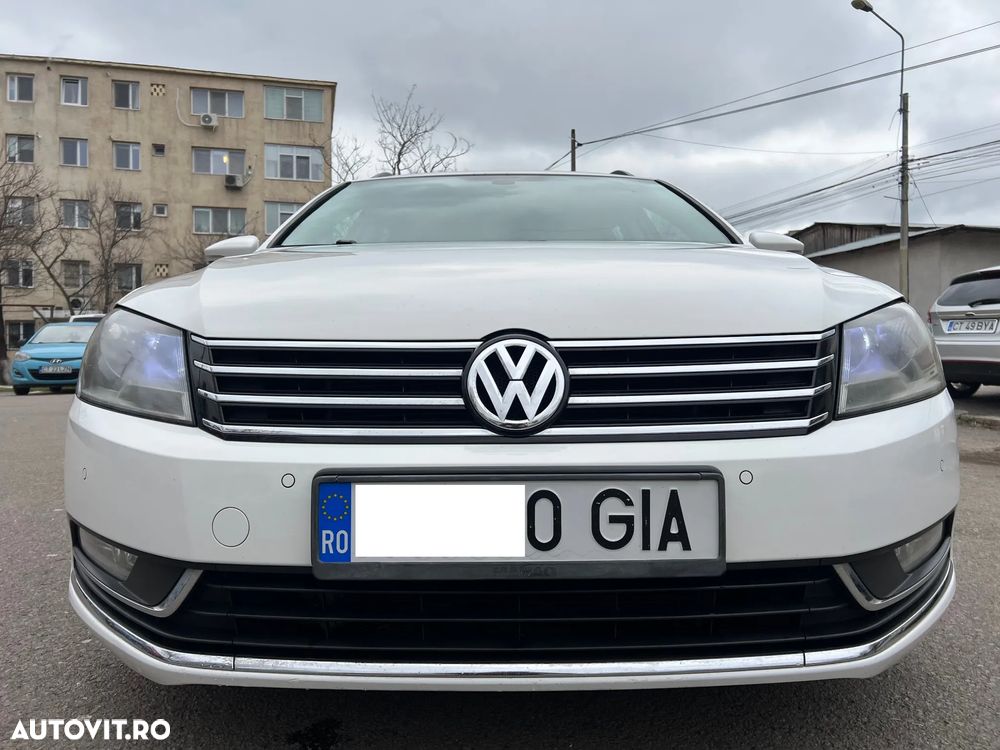 Volkswagen Passat 2.0 Blue TDI DPF DSG Comfortline - 12