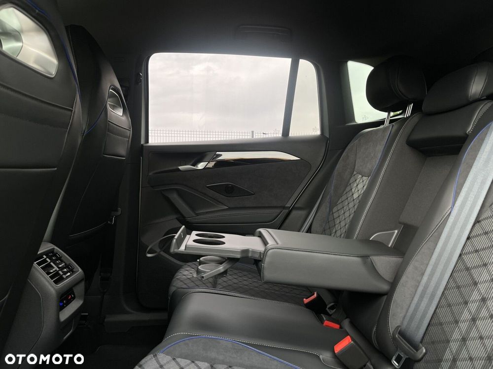 Volkswagen Tiguan - 21