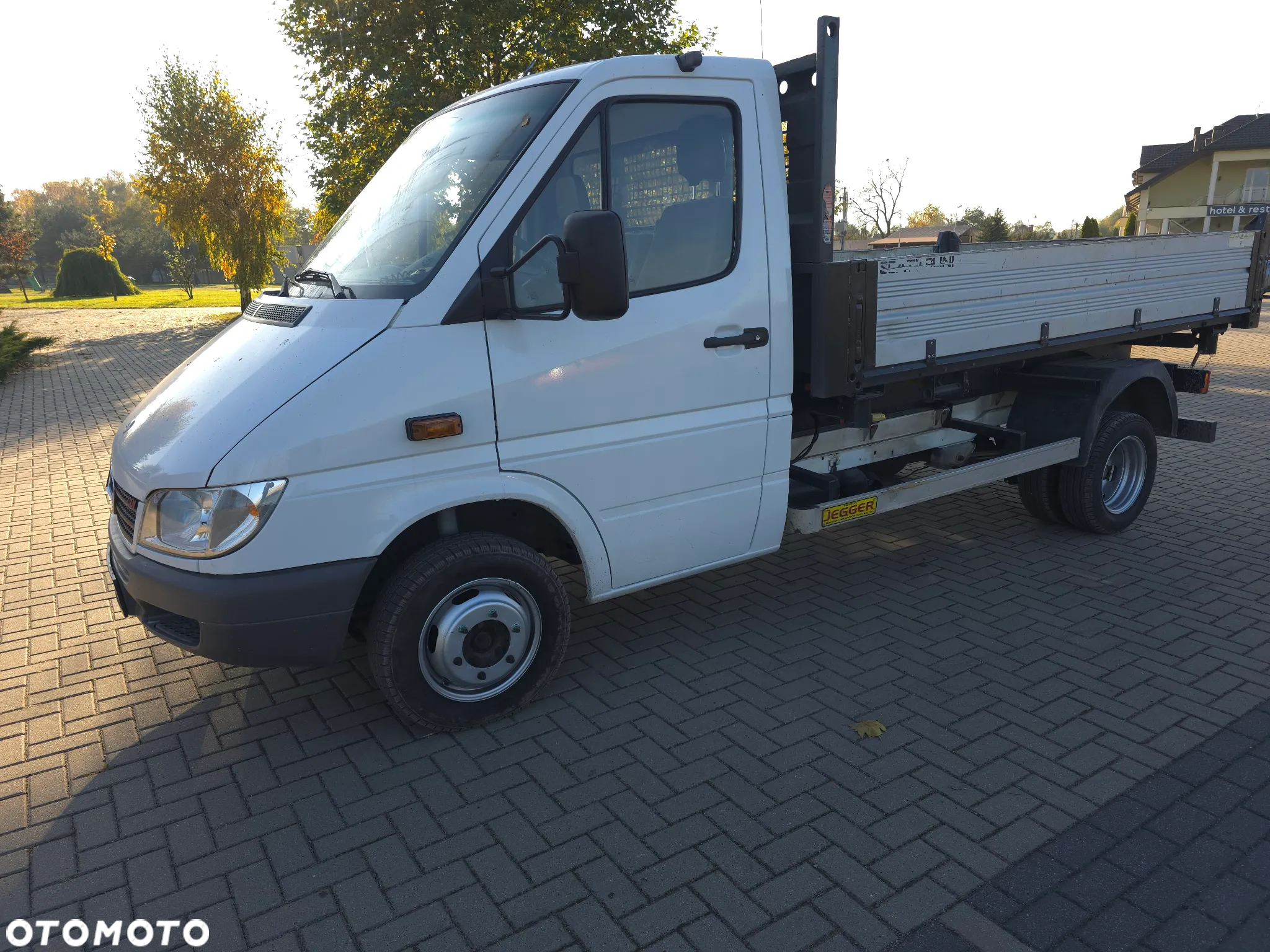 Mercedes-Benz Sprinter - 9