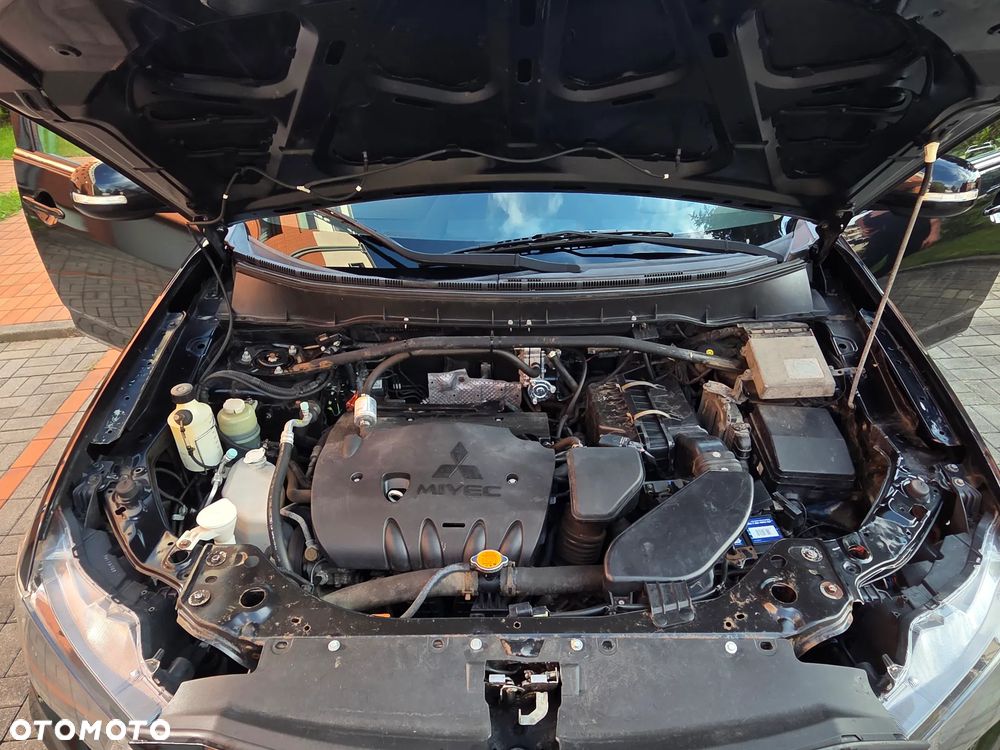 Mitsubishi Outlander 2.0 2WD Invite - 35