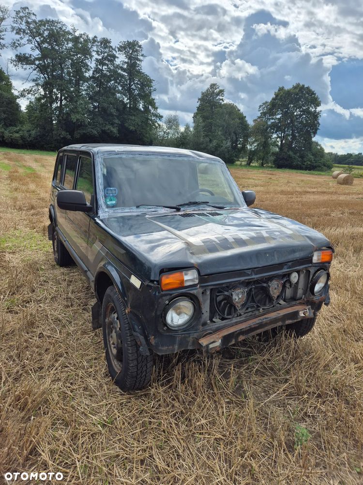 Lada Niva - 1