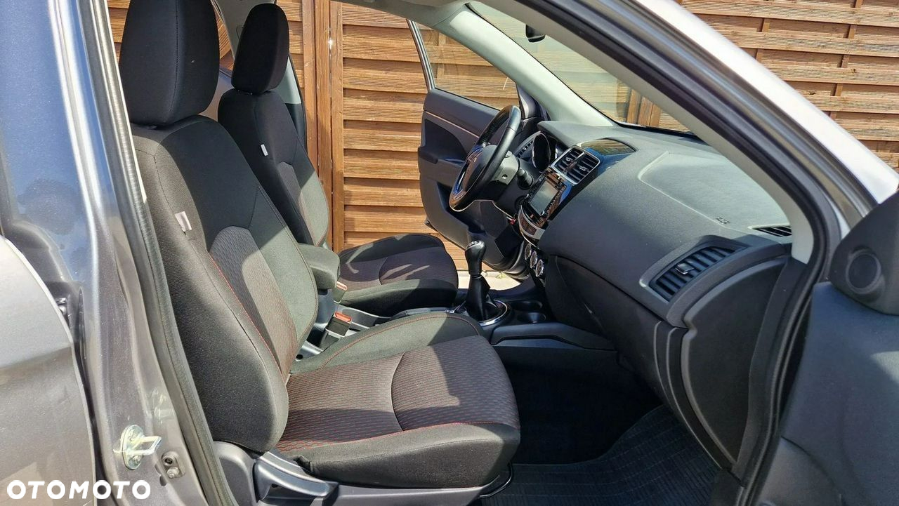 Mitsubishi ASX 1.6 2WD Diamant Edition - 16