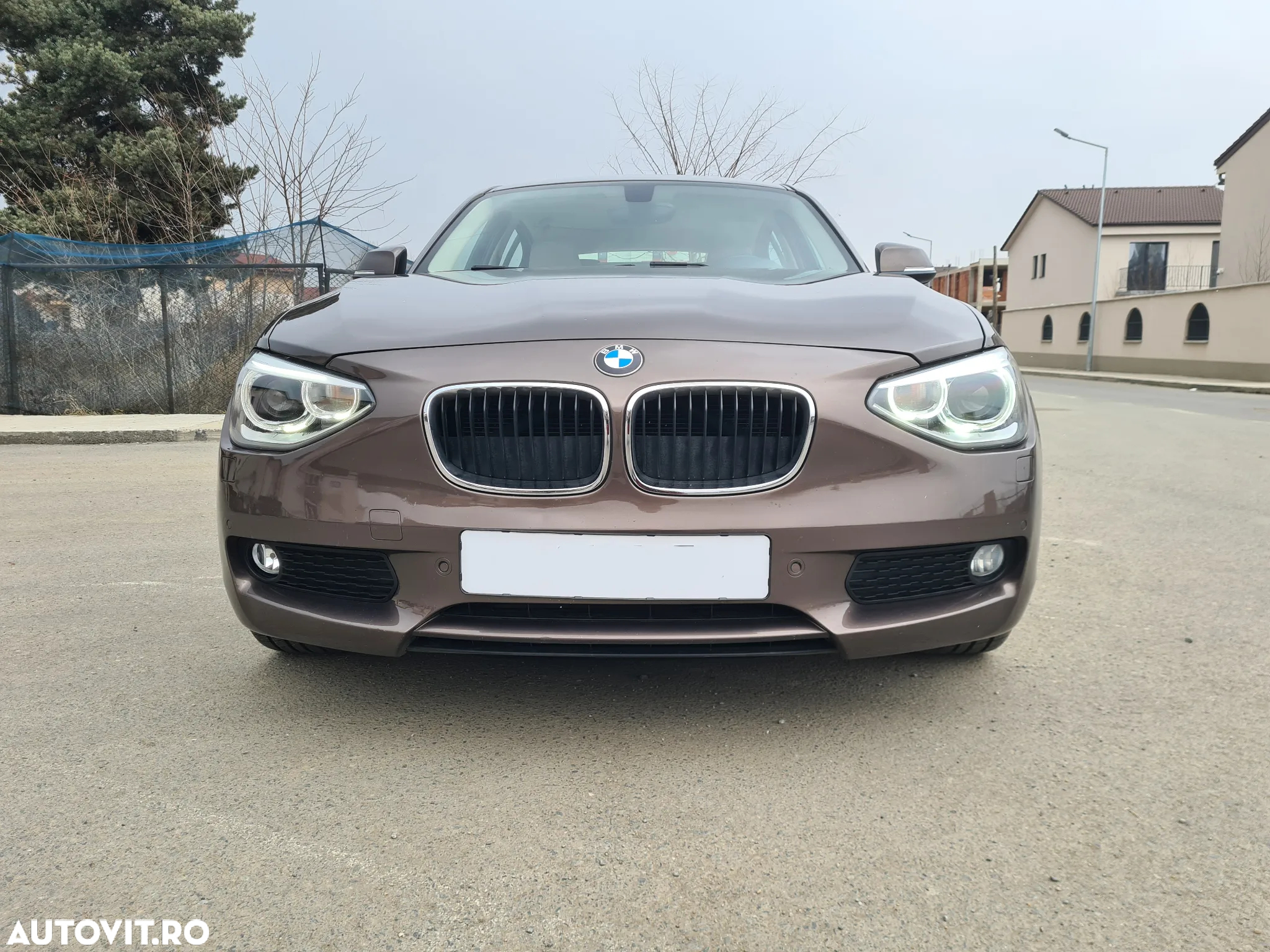 BMW Seria 1 116d EfficientDynamics Edition Sport Line - 40