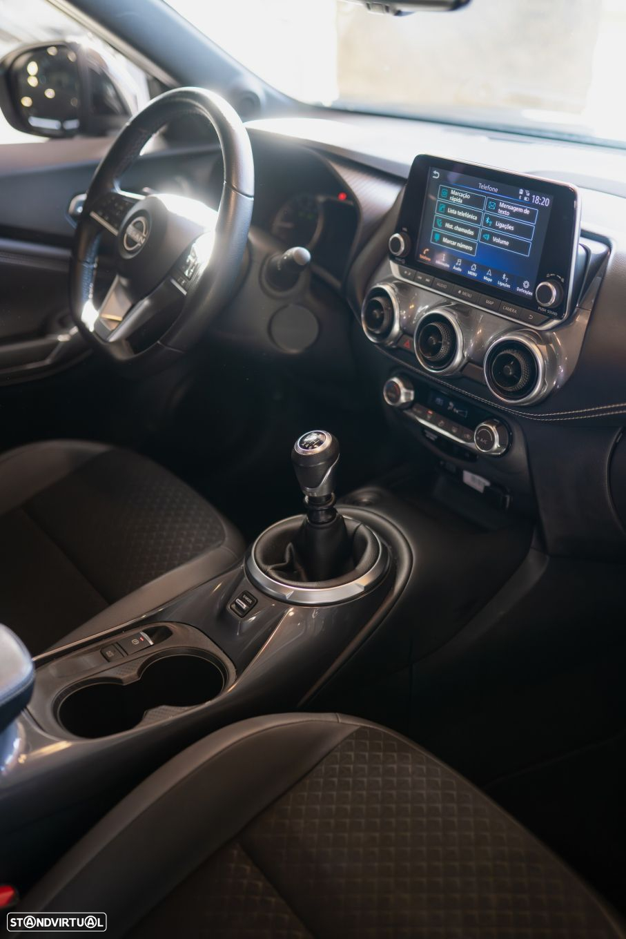 Nissan Juke 1.0 DIG-T N-Design - 38