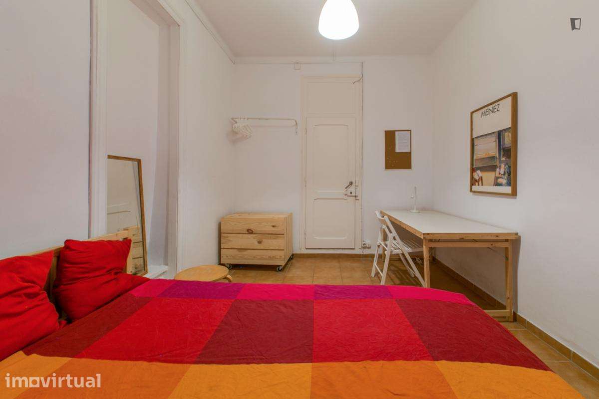 Quarto - localizado em Picoas Lisbon - Grande imagem: 3/16