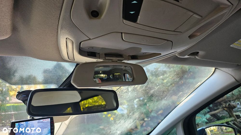 Ford C-Max 2011 photo 4