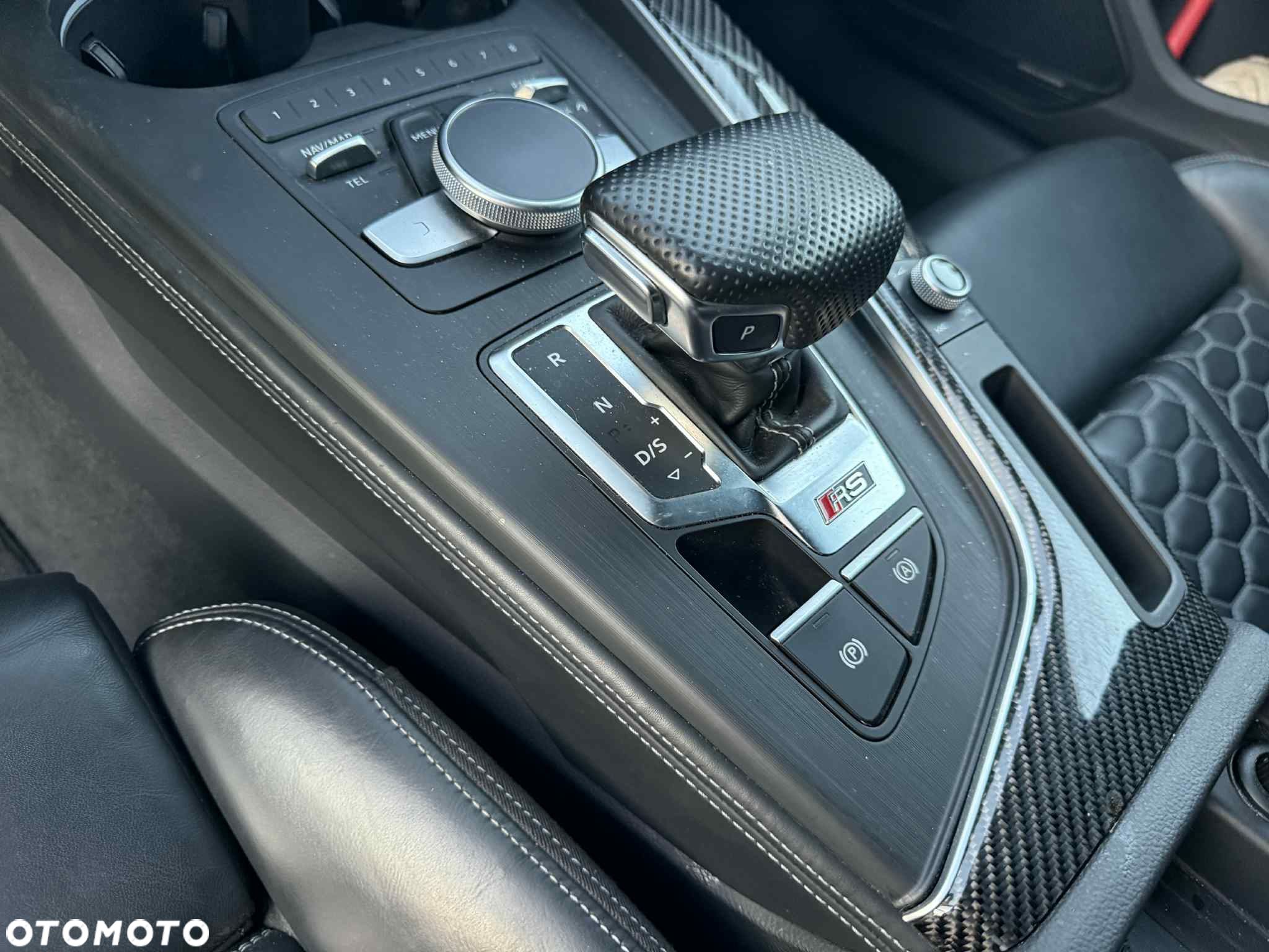 Audi RS4 2.9 TFSI Quattro Tiptr - 31