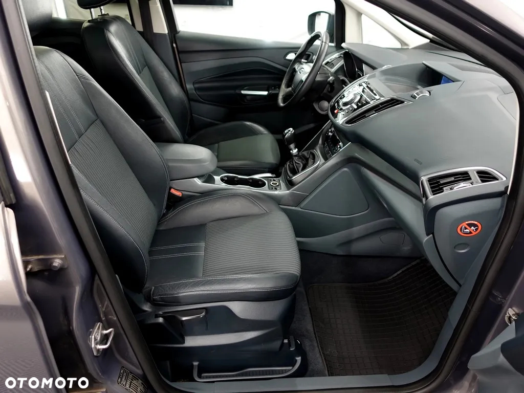 Ford C-MAX 2.0 TDCi Titanium - 8