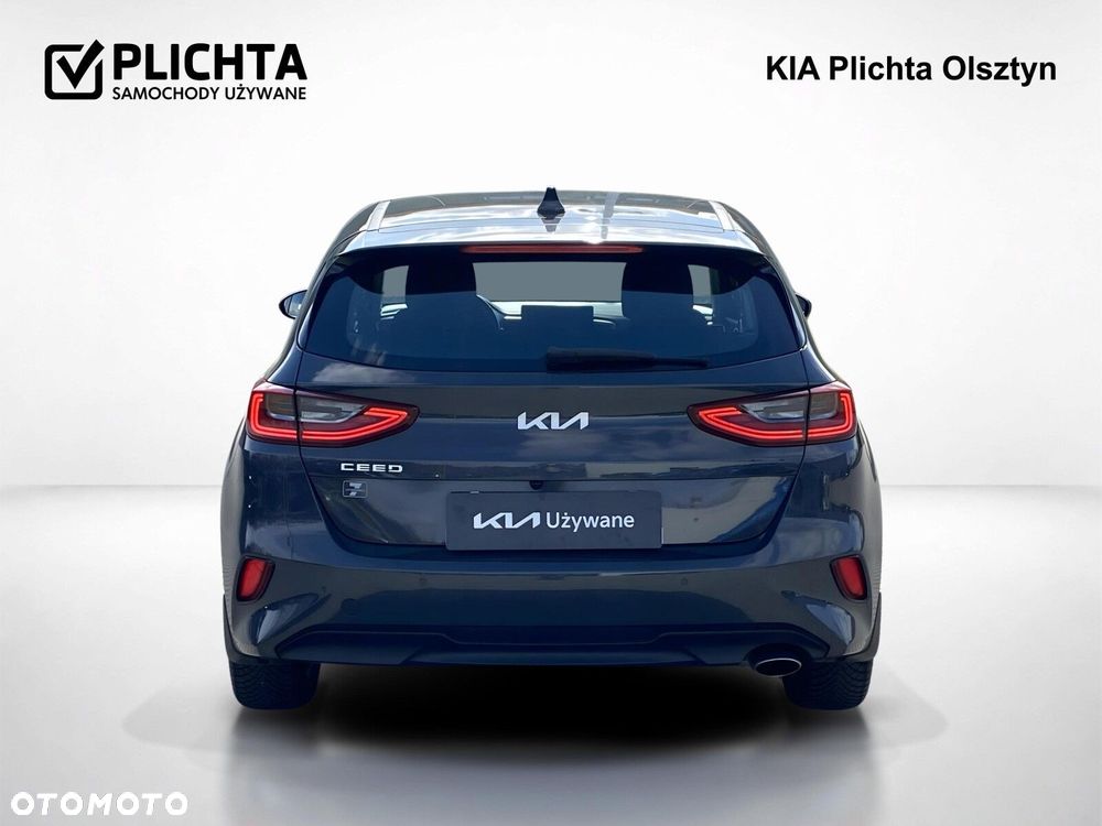 Kia Ceed - 4