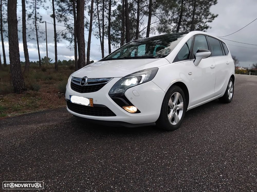 Opel Zafira 1.6 CDTi Executive - 1