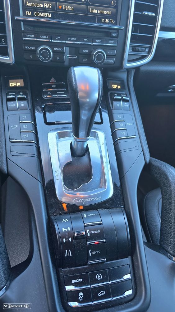 Porsche Cayenne Diesel Tiptronic S - 31
