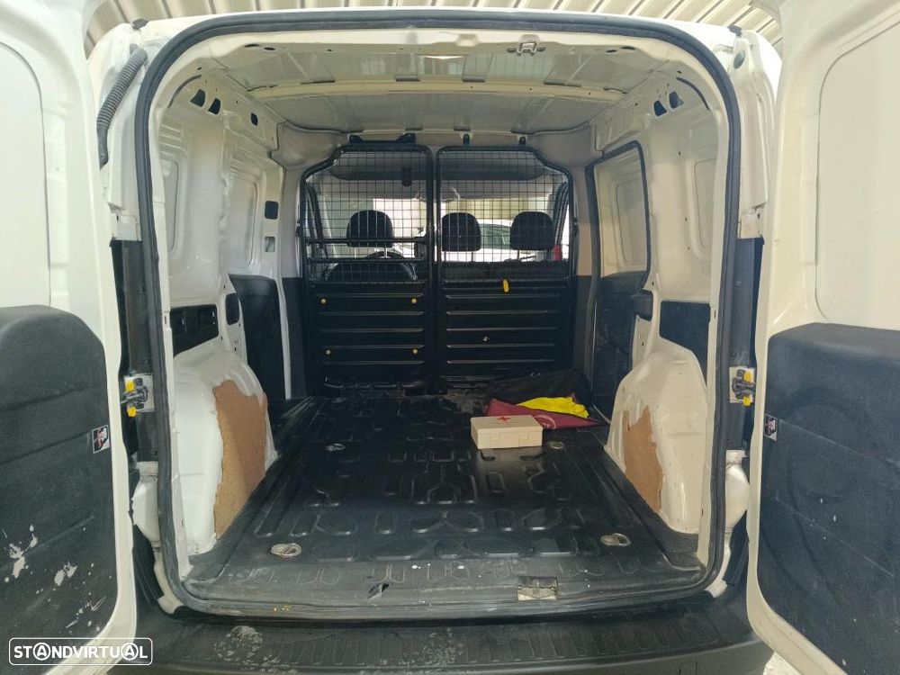 Fiat DOBLO CARGO 1.3 MJ Easy 3L - 8