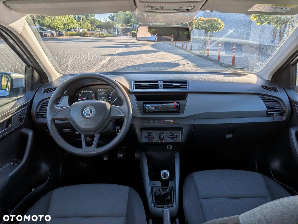 Skoda Fabia - 6