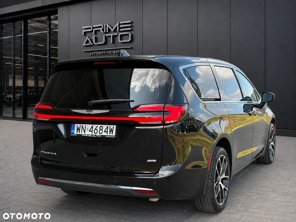 Chrysler Pacifica - 9