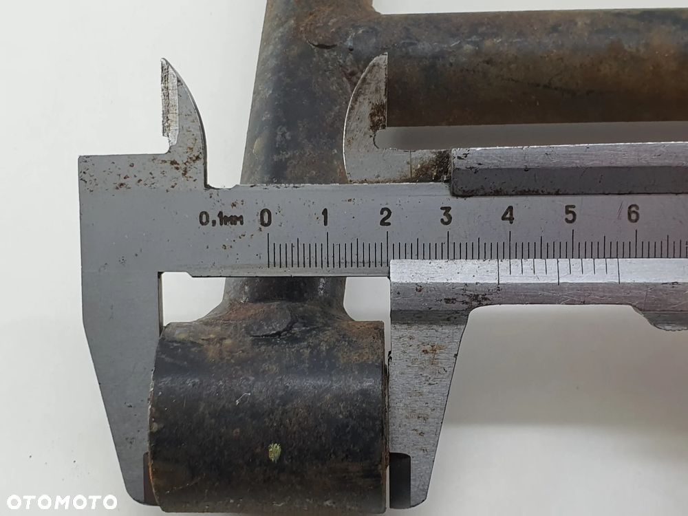 WAHACZ PRAWY TYL   TGB BLADE 550 - 12