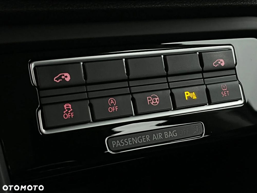 Volkswagen Sharan 1.4 TSI BlueMotion Technology Highline - 25