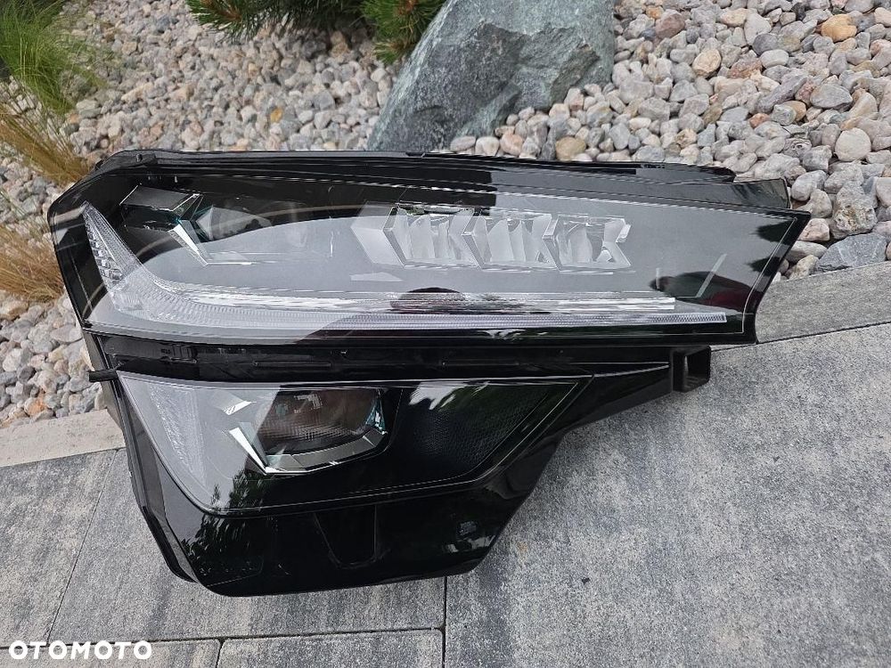 SKODA KODIAQ 2 II 57H Lampa prawa przód Full Led Matrix 57H941036A - 7