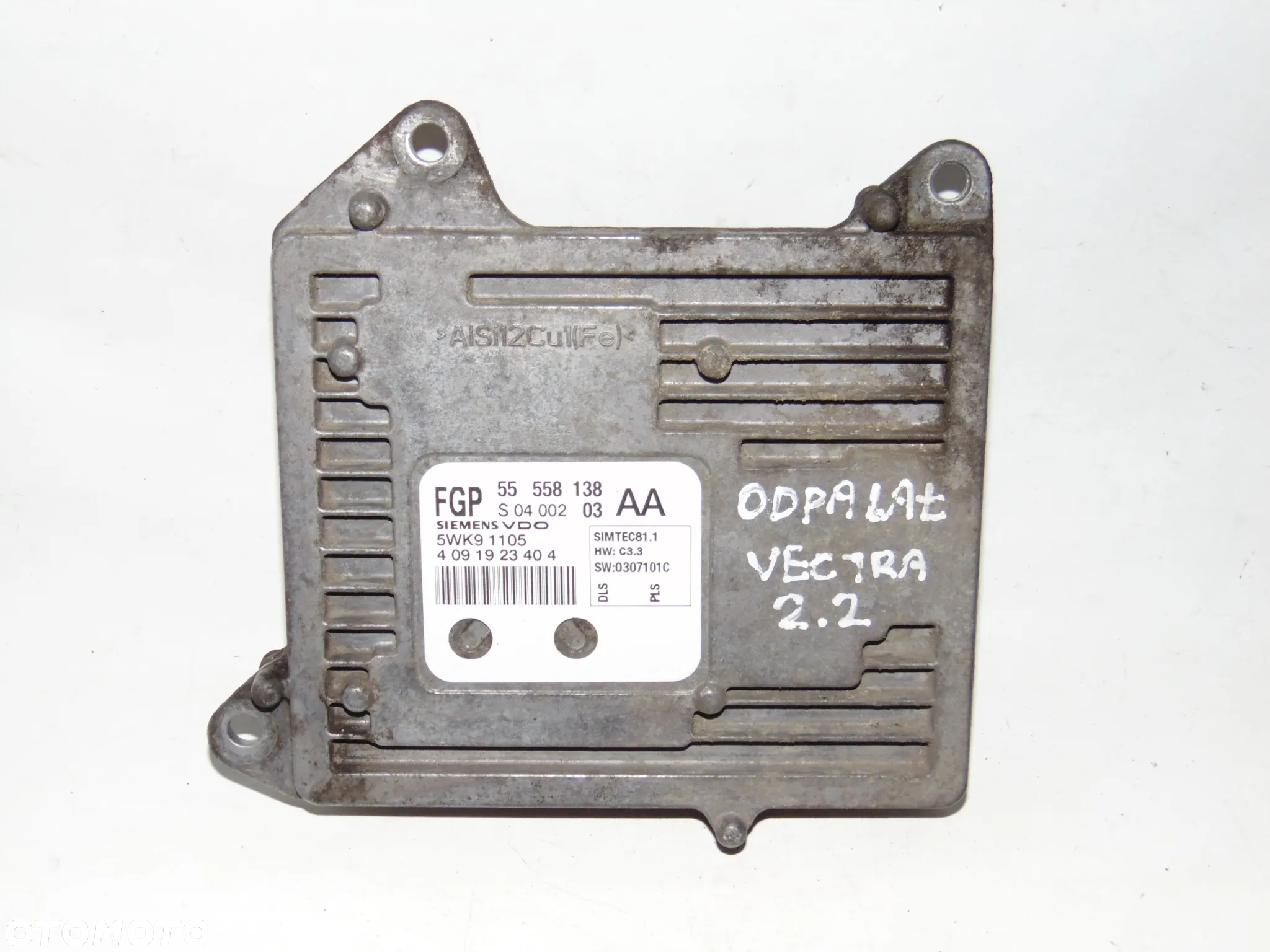 ODPALANY komputer sterownik silnika 55558138 5WK91105 Opel Vectra C Signum benzyna 2.2 - 7