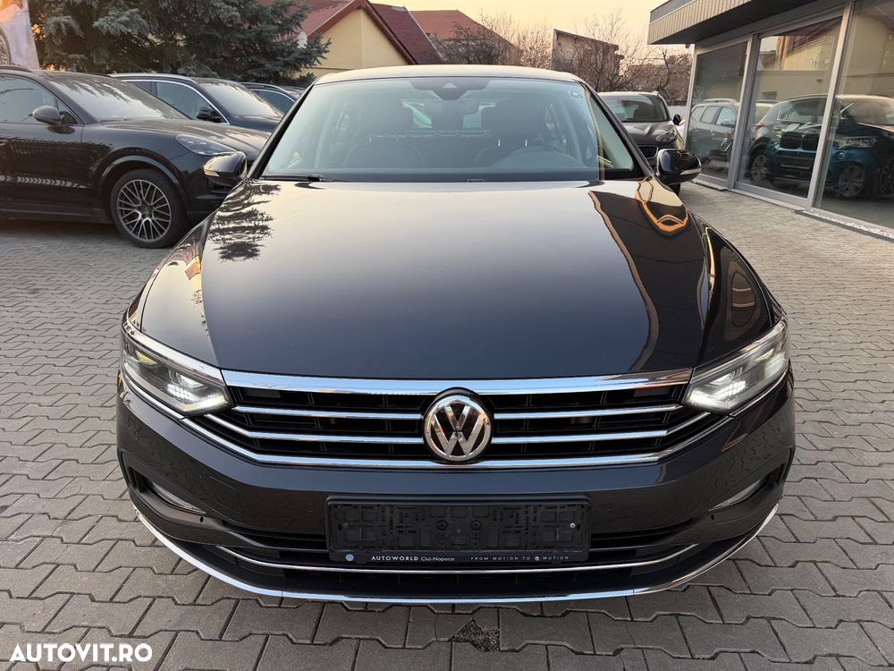 Volkswagen Passat 2.0 TDI SCR DSG Highline - 6