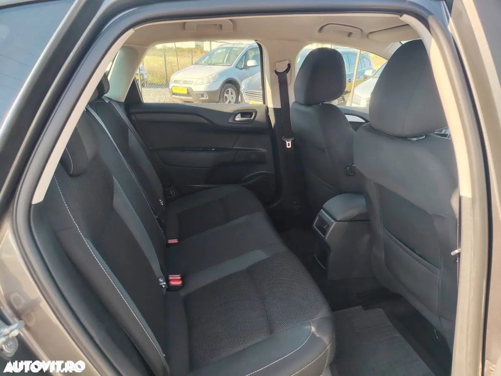 Citroën C4 PureTech 110 Selection - 12