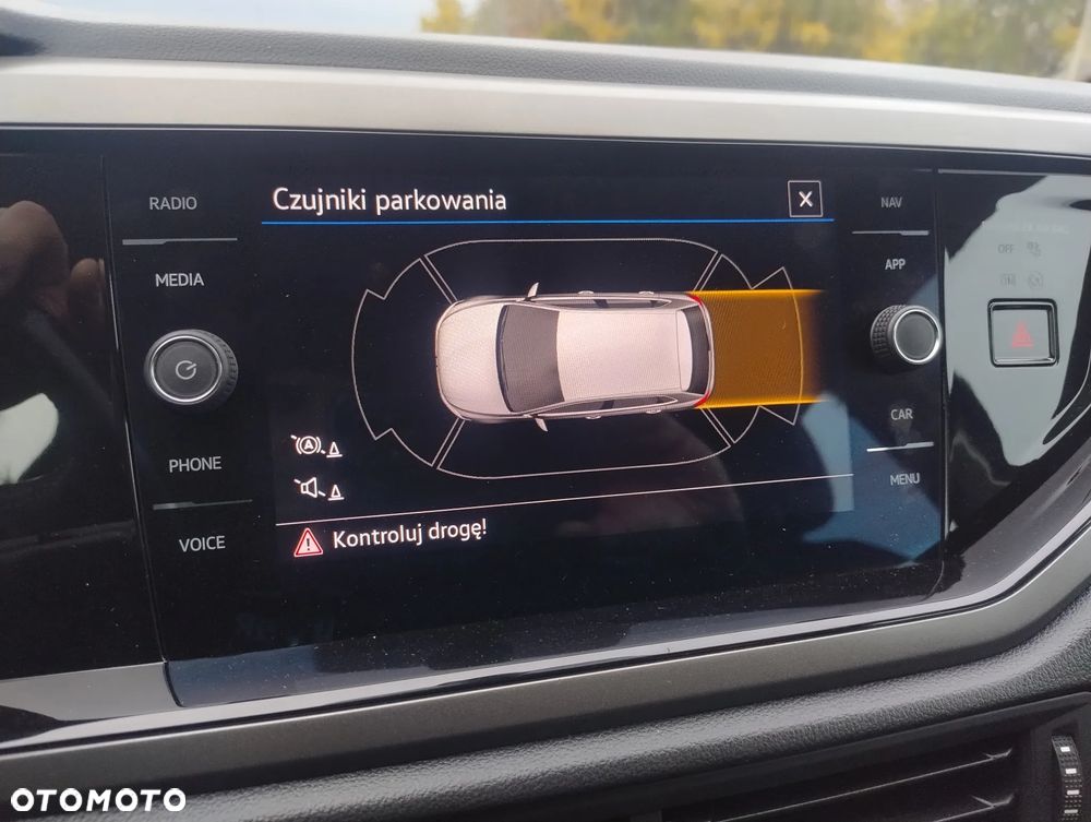 Volkswagen Polo 1.0 TSI Highline DSG - 26