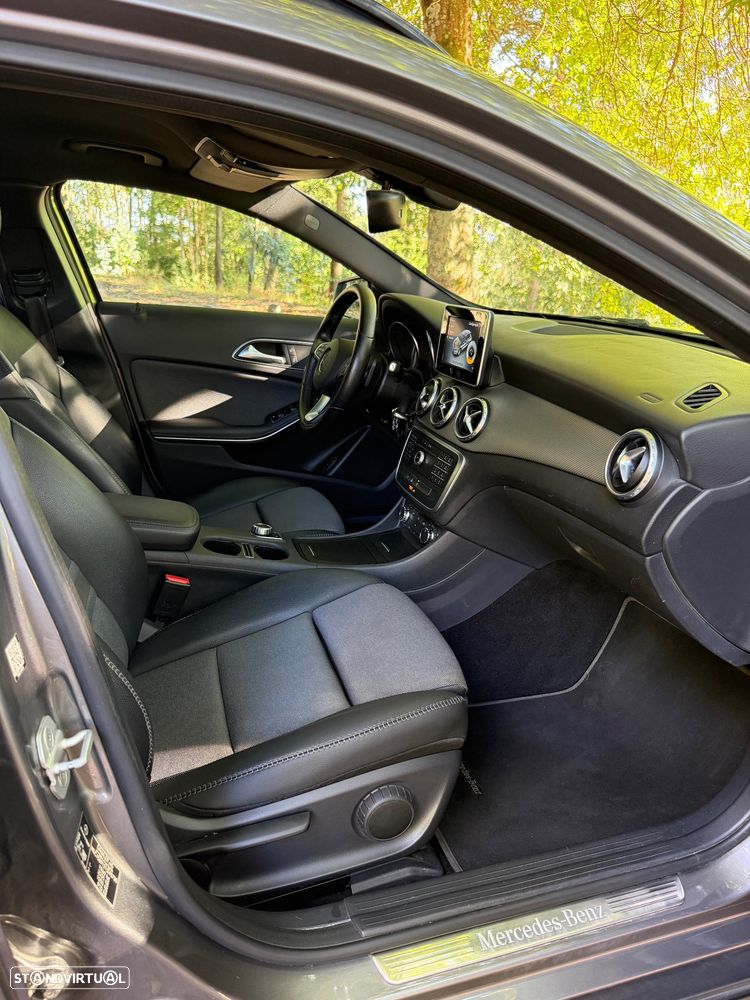 Mercedes-Benz GLA 180 (CDI) d 7G-DCT Urban - 35