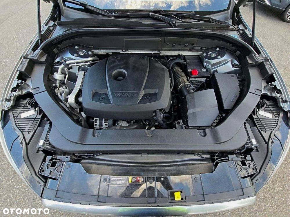 Volvo XC 60 T6 AWD R-Design - 15