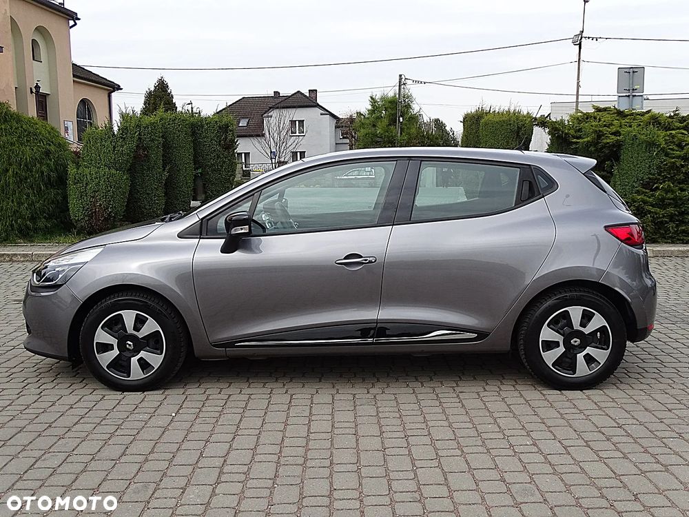 Renault Clio TCe 90 Limited - 9