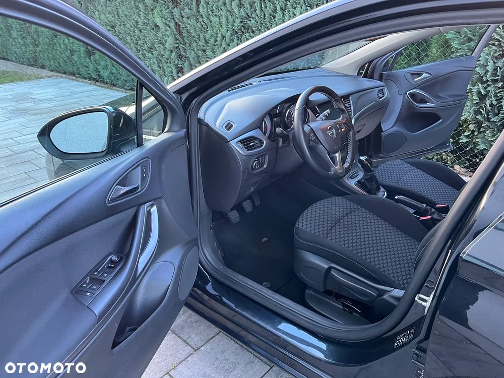 Opel Astra - 22